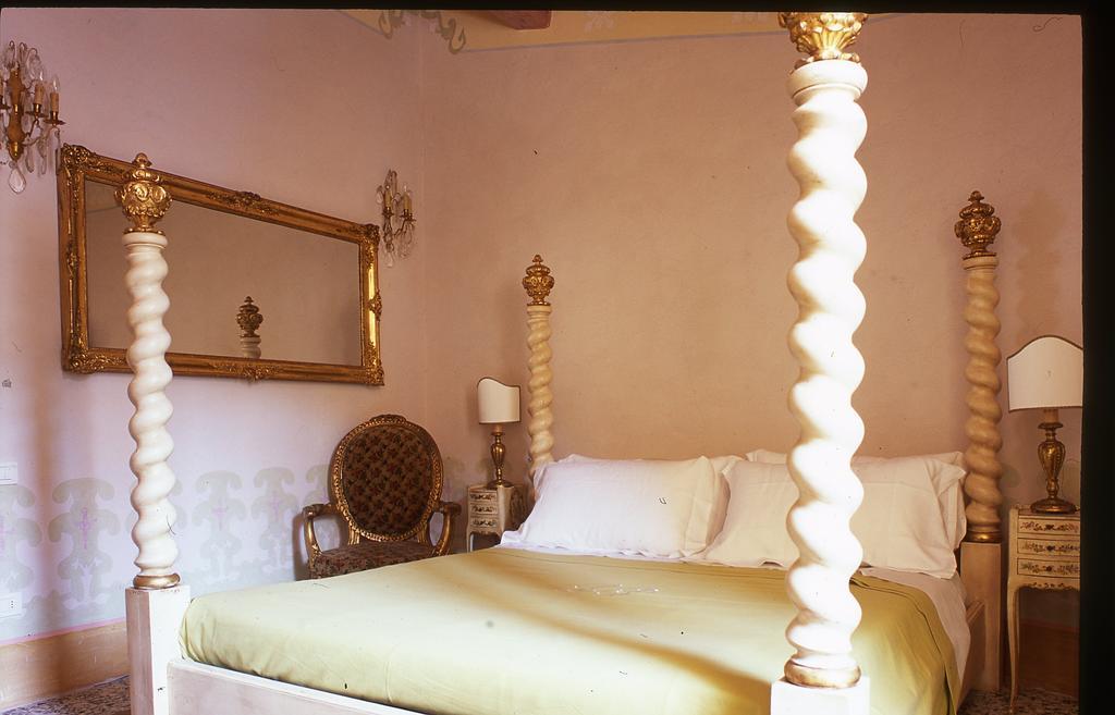 Locanda Pietrasantese B&B Pietrasanta Bagian luar foto